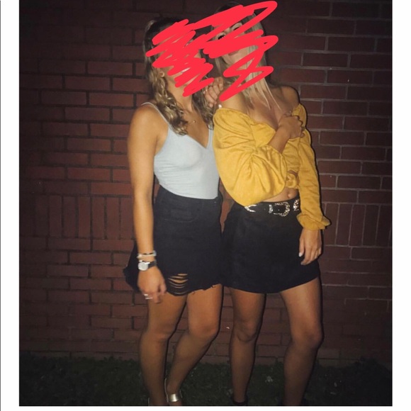 Mini suede black skirt - Picture 5 of 5